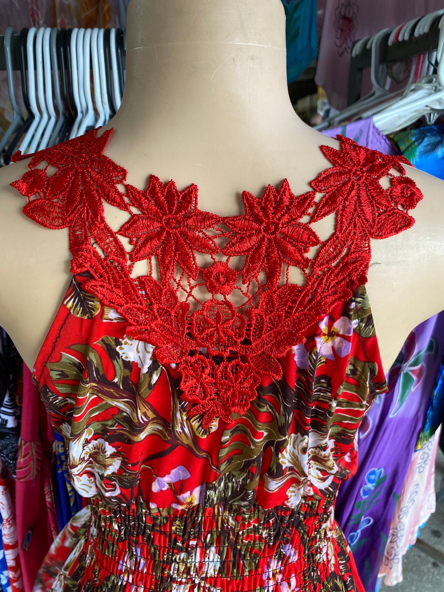FLORAL LACED SHORT SINDRESS